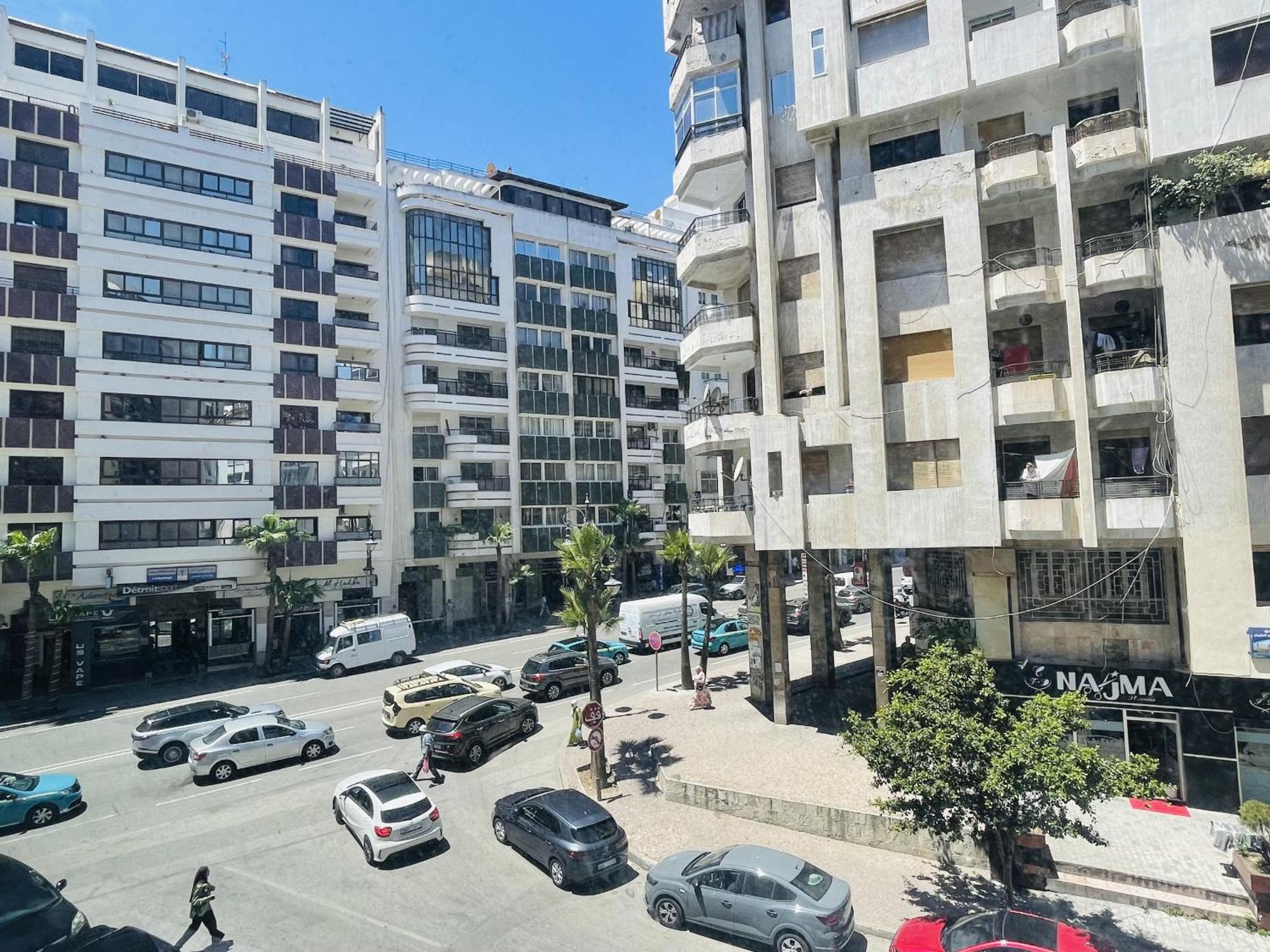 La Suite - Appartement De Luxe Tangier Bagian luar foto