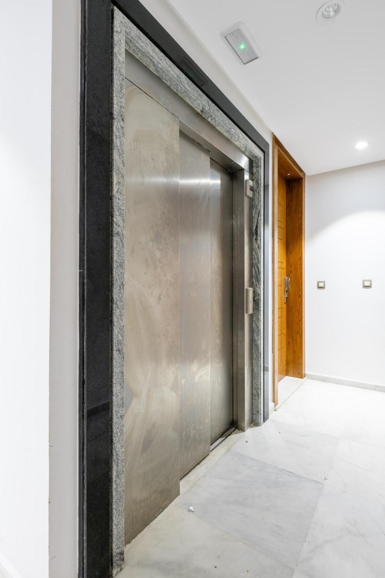 La Suite - Appartement De Luxe Tangier Bagian luar foto